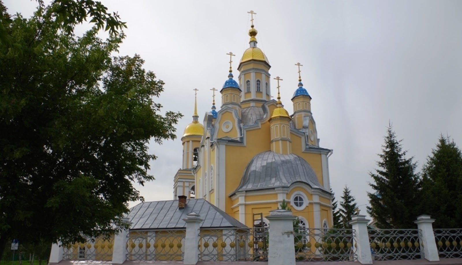 памятники в петропавловске в казахстане